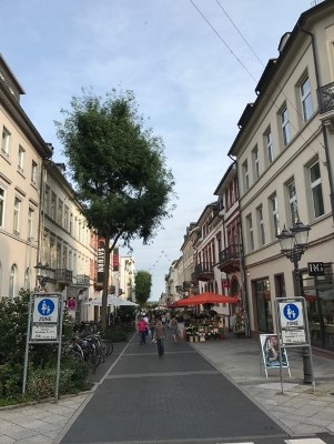 Karstadt-b